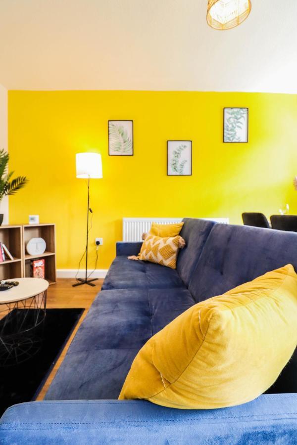 Spacious 1 Bed Flat-Free Parking Hillingdon Dış mekan fotoğraf
